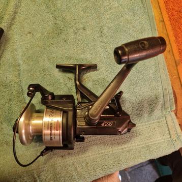 Shimano 4500 baitrunner.  beschikbaar voor biedingen