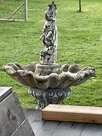 Oude antieke fontein, tuin ornament . Origineel . Brocante, Ophalen