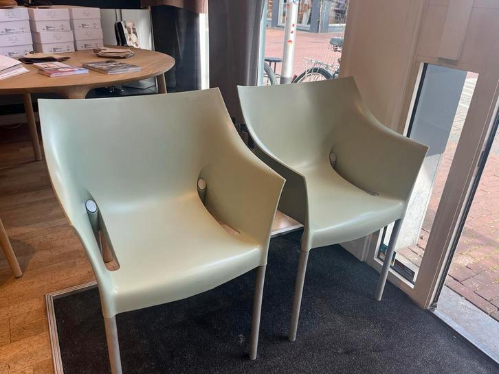2x Designstoel Kartell Dr. No, Huis en Inrichting, Stoelen, Gebruikt, Twee, Kunststof, Overige kleuren, Ophalen