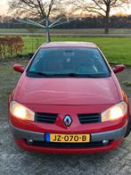 Renault Mégane 2.0 16V Cabrio Euro4 2005 Rood, Auto's, Renault, Voorwielaandrijving, 1998 cc, 135 pk, 4 cilinders