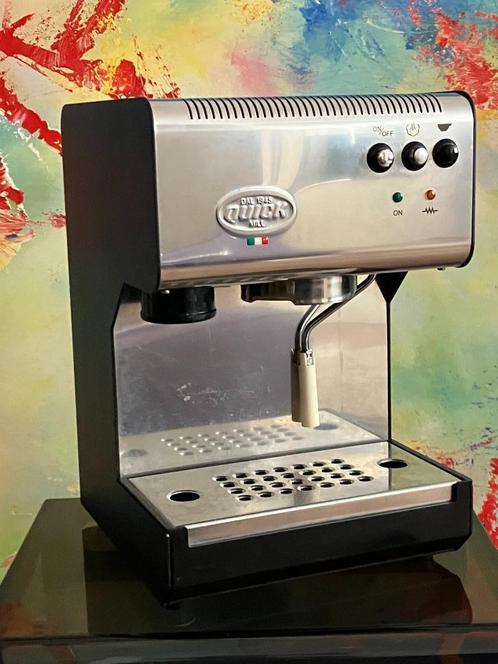 Luxe Italiaanse espresso machine de Quick Mill 2820, Witgoed en Apparatuur, Koffiezetapparaten, Gebruikt, Gemalen koffie, Espresso apparaat