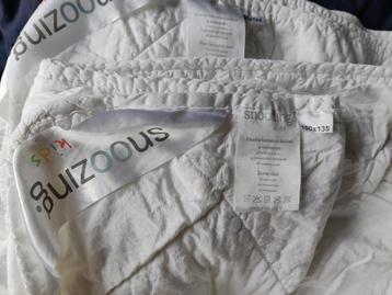 Snoozing kids dekbed Rhodos vier seizoenen beschikbaar voor biedingen