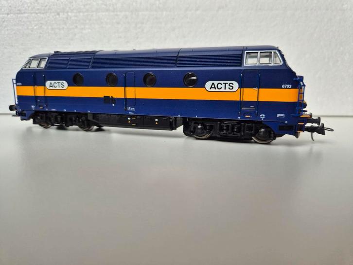 ROCO ACTS Dieselloc 6703 digitaal met ovp., Hobby en Vrije tijd, Modeltreinen | H0, Zo goed als nieuw, Locomotief, Wisselstroom