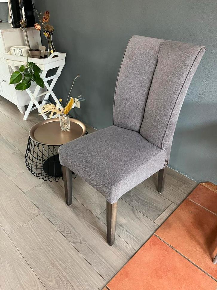 6 Antraciet Eetkamerstoelen met Bruine Poten, Huis en Inrichting, Tafels | Eettafels, Gebruikt, Minder dan 50 cm, Overige materialen