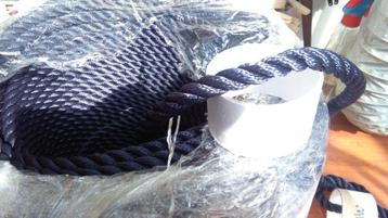 Landvasten touw soepel zacht beschikbaar voor biedingen