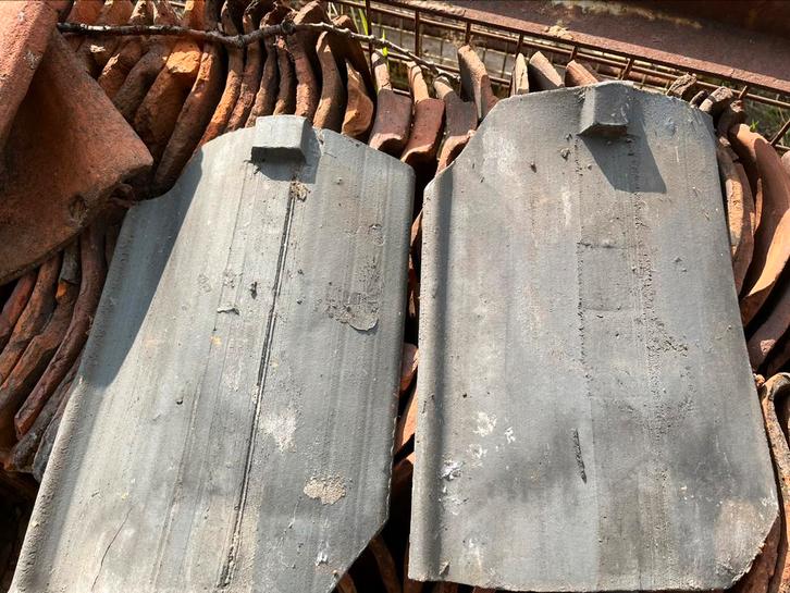 Dakpannen- hulpstukken, Doe-het-zelf en Verbouw, Dakpannen en Dakbedekking, Gebruikt, Dakpannen, Steen of Klei, Rood, 15 m² of meer