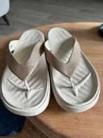 Crocs teenslippers 38-39 zgan, Kleding | Dames, Schoenen, Ophalen of Verzenden, Zo goed als nieuw