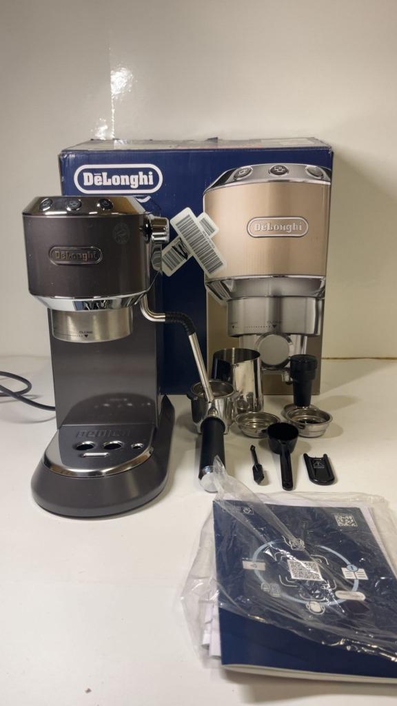 De’Longhi Dedica Arte EC885.GY – Pistonmachine, Witgoed en Apparatuur, Koffiezetapparaten, Nieuw, Gemalen koffie, Koffiepads en cups