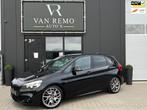 BMW 218D ACTIVE TOURER M Pakket|Navi|Hud|Stoelvw|Camera|Crui, Auto's, 150 €/maand, 150 pk, Zwart, Leder