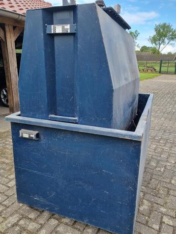 PRISMATANK / OLIETANK TE KOOP beschikbaar voor biedingen