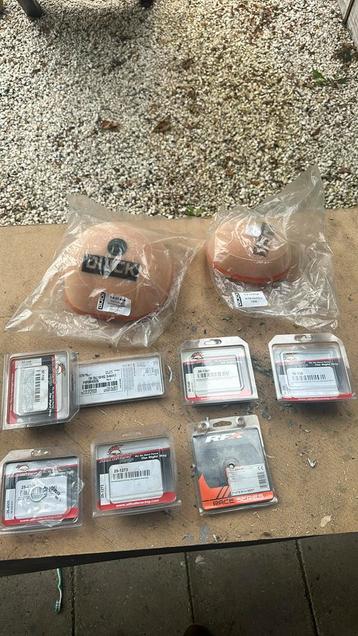 Diverse onderdelen KTM & Husqvarna beschikbaar voor biedingen