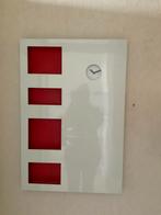 Leuk wit/ rood memobord ( magneet) met klokje., Ophalen, Zo goed als nieuw