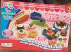 Art kids cupcakes van boetseerklei klei, Ophalen of Verzenden, Nieuw, Puzzelen