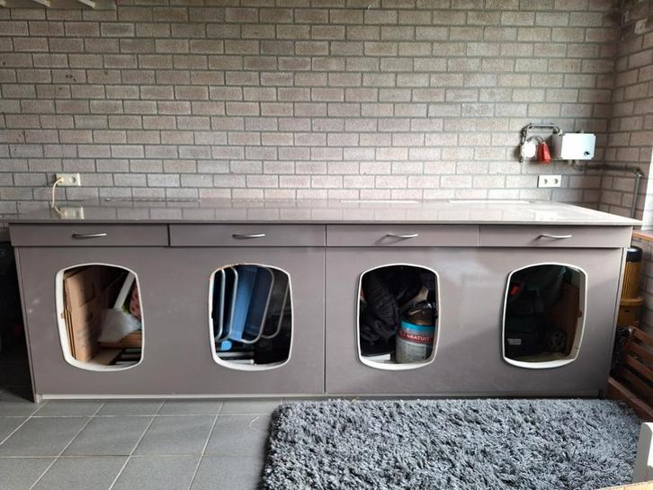 Hondenbench / Hondenkast geschikt voor vier honden, Dieren en Toebehoren, Hondenbenches, Gebruikt, Ophalen