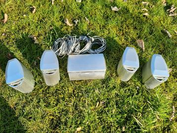 Set van 5 JVC-luidsprekers SP-XCA75. Zilverkleurig metaal beschikbaar voor biedingen