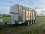 Ifor Williams veetrailer met beweegbare vloer.
