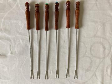 6 nieuwe fondue vorken en 6 vorken met zwart handvat  beschikbaar voor biedingen