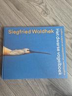 Siegfried Woldhek - Het dwarse vogelboek, Boeken, Siegfried Woldhek, Ophalen of Verzenden, Zo goed als nieuw, Vogels
