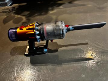 Dyson V12 Detect Slim Absolute als nieuw, met accessoires beschikbaar voor biedingen