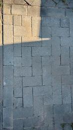 BKK betonklinkers 21x10,5x8  ca 13m2 gratis, Tuin en Terras, Tegels en Klinkers, Ophalen, Klinkers, Zo goed als nieuw, 10 m² of meer