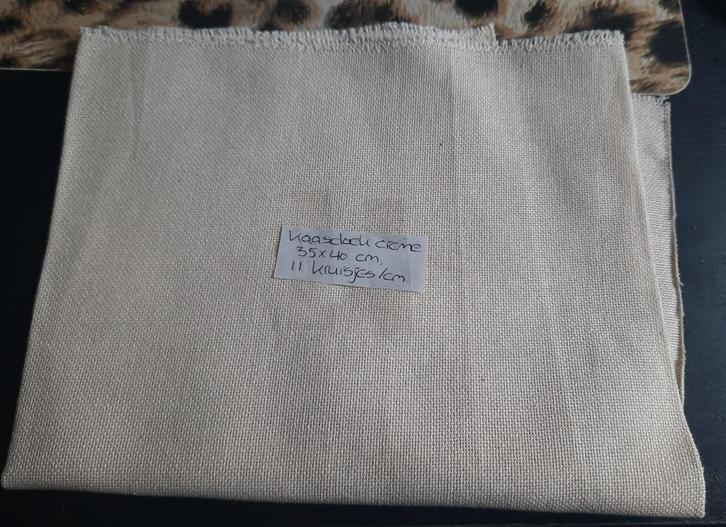 Verschillende stukken kaasdoek (borduurstof) #1, Hobby en Vrije tijd, Borduren en Borduurmachines, Nieuw, Ophalen of Verzenden