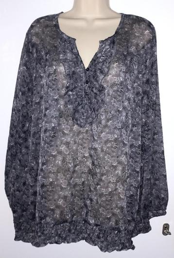 Tuniek maat 48 beschikbaar voor biedingen