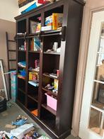 Gratis! Boekenkast met trap - Speelgoedkast, Ophalen, Met plank(en), Gebruikt, 200 cm of meer