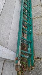 Oude houten ladder, Doe-het-zelf en Verbouw, Ladders en Trappen, Ophalen of Verzenden, Gebruikt, Ladder, Minder dan 2 meter