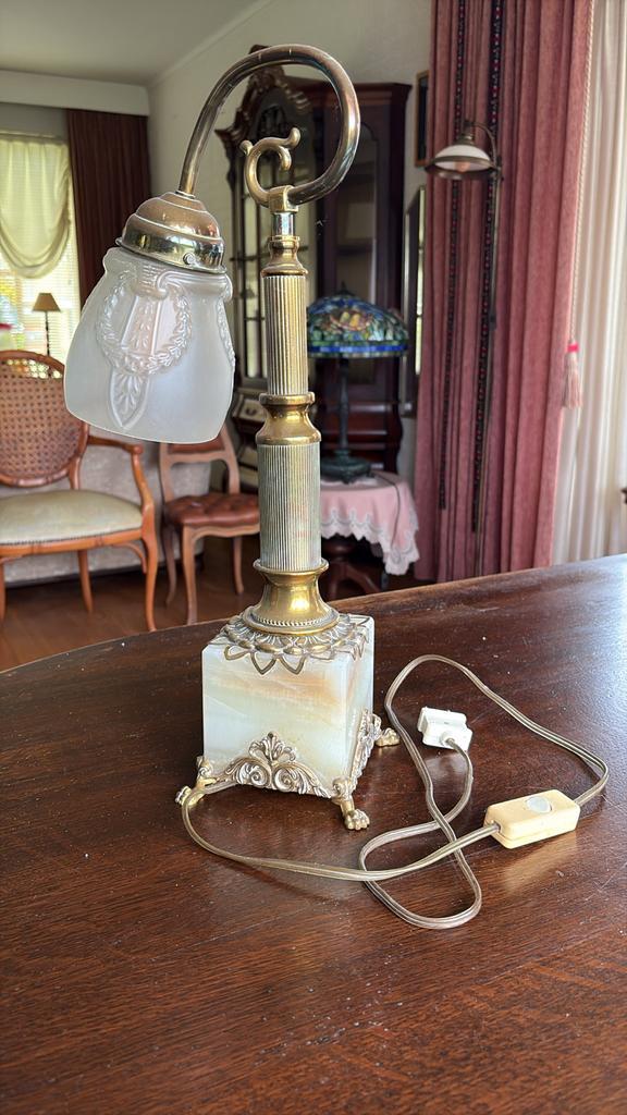 Antieke Bureaulamp met Marmeren Voet, Antiek en Kunst, Antiek | Lampen, Ophalen