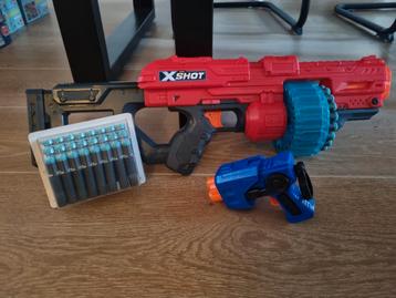 2 Xshot geweren met pijltjes + een nieuw pakje 24 pijltjes beschikbaar voor biedingen