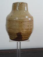 japanse vaas, hoog 14 cm, zeer hard gebakken.gemerkt, Verzenden