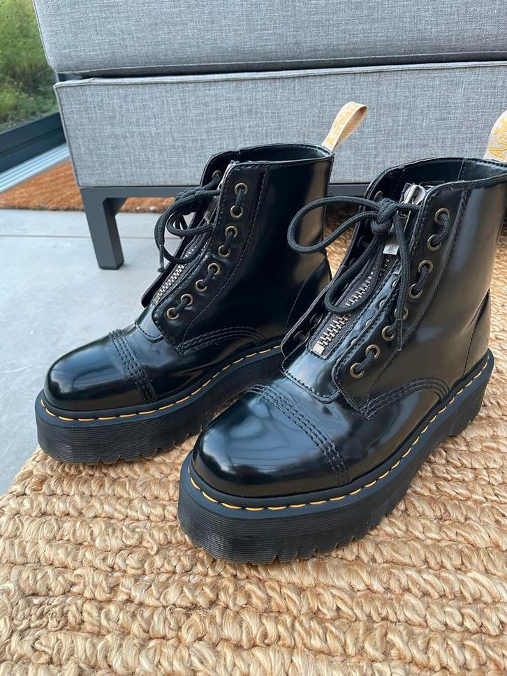 Dr. Martens Vegan Sinclair - Mt 40 - Zo goed als nieuw, Kleding | Dames, Schoenen, Zo goed als nieuw, Lage of Enkellaarzen, Zwart