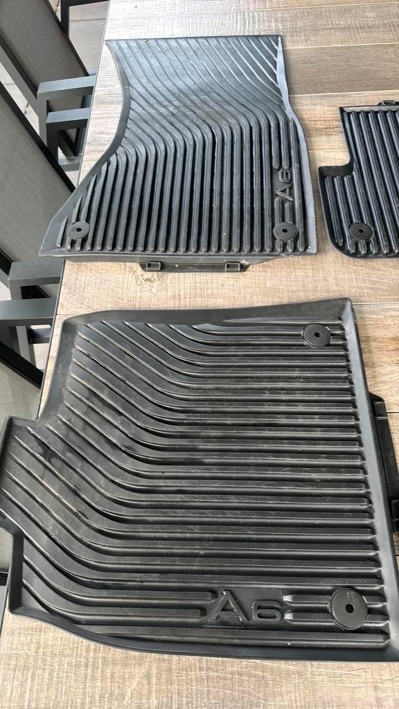 Audi A6 Rubberen Mattenset - Origineel, Auto diversen, Automatten, Gebruikt, Ophalen