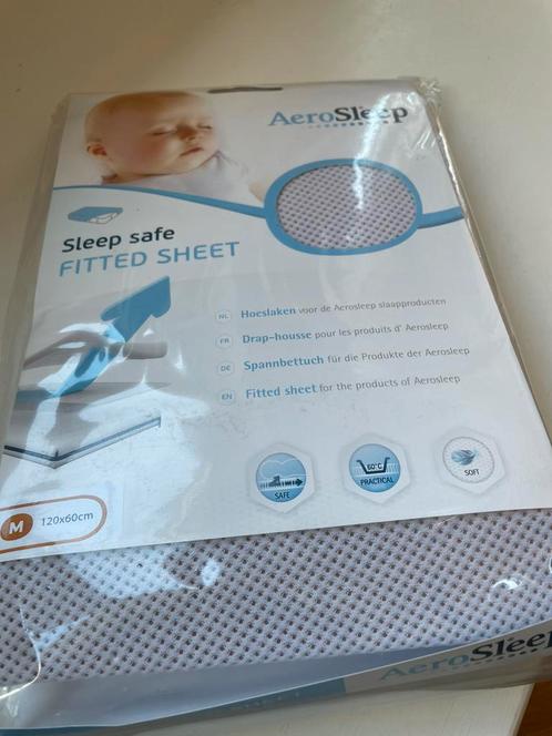 Nieuw in de verpakking Aerosleep hoeslaken 120x60, Kinderen en Baby's, Kinderkamer | Beddengoed, Nieuw, Hoeslaken of Sloop, Wit
