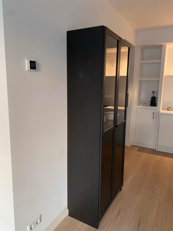 Zwarte IKEA Billy / Oxberg buffetkast - Nette Staat - afbeelding 4