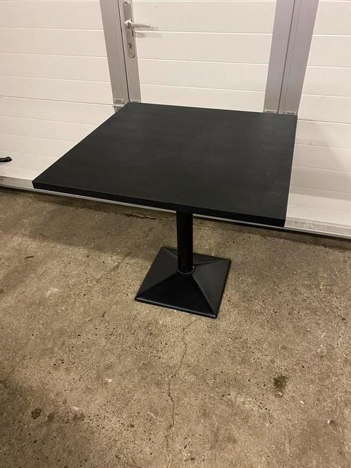 12 Horeca restaurant tafels zwart houtstructuur 80x80 130x80, Antiek en Kunst, Antiek | Meubels | Tafels, Ophalen