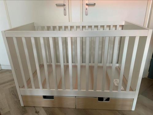 Ikea ledikant Sundvik met lades, Kinderen en Baby's, Babywiegjes en Ledikanten, Gebruikt, Ledikant, Ophalen