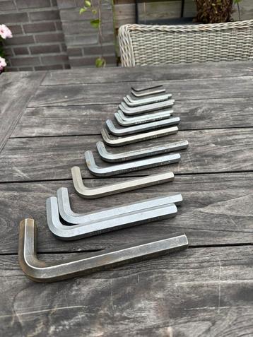 Mix van 16 imbussleutels van Gedore, Belzer etc inch maten beschikbaar voor biedingen