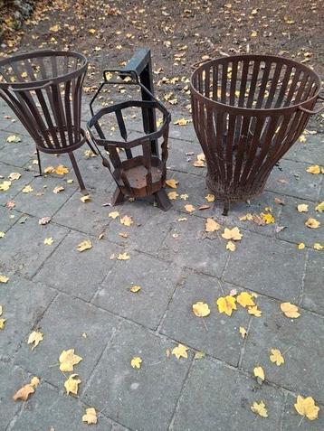 Mooie stevige vuurkorf per stuk €25 beschikbaar voor biedingen