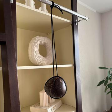 Vintage handgemaakte kokosnoot crossbody tas beschikbaar voor biedingen