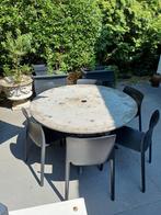 Mooie ronde betonnen tuintafel, voor 6 personen, Ophalen of Verzenden, Zo goed als nieuw, Rond
