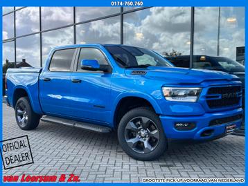 Dodge Ram V8 Built to Serve | Hydro Blue | Achteruitrijcamer beschikbaar voor biedingen