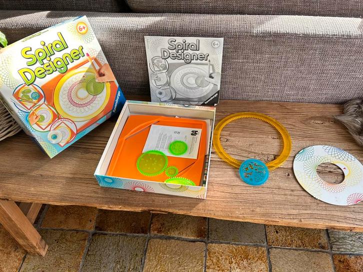 Spiral designer 6+, Hobby en Vrije tijd, Tekenen, Zo goed als nieuw, Ophalen of Verzenden