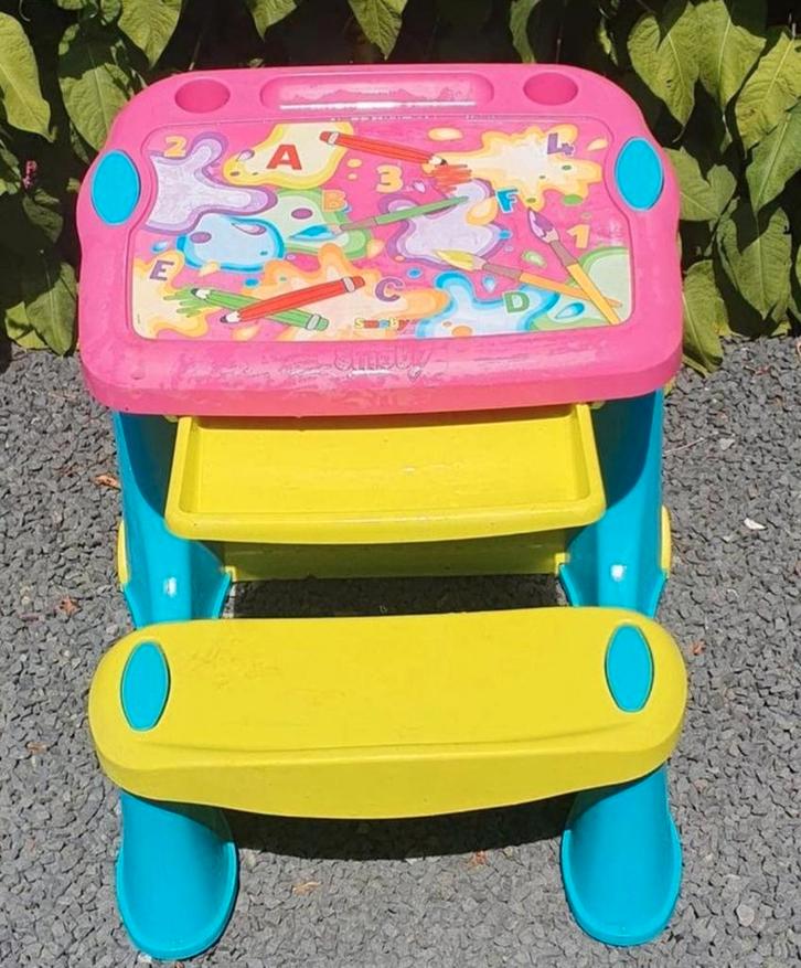 Kinder/peuter bureau tekentafel smoby, kunstof met lade, Kinderen en Baby's, Speelgoed | Speeltafels, Zo goed als nieuw, Ophalen of Verzenden