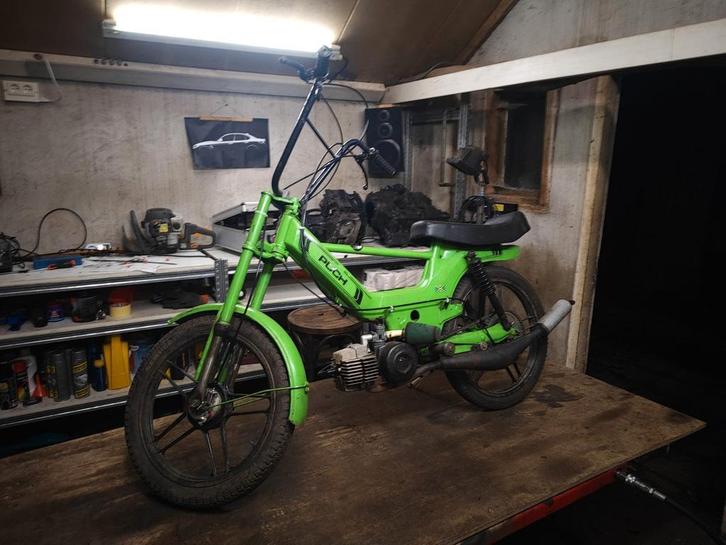 brommers voor crossen of zwarte cros, Fietsen en Brommers, Brommers | Puch, Gebruikt, Maxi, Maximaal 45 km/u, Ophalen