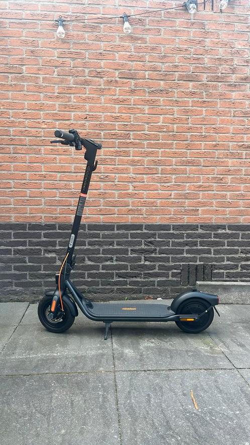 Ninebot KickScooter F2 Plus met garantie!!, Fietsen en Brommers, Steps, Zo goed als nieuw, Elektrische step (E-scooter), Ophalen