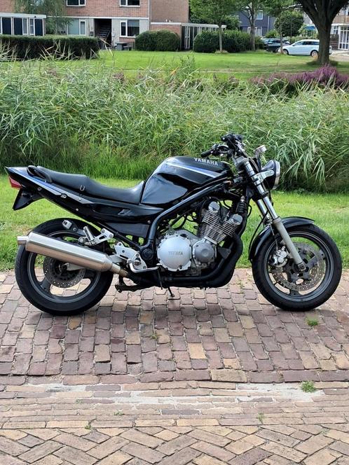 Yamaha Naked Bike 900cc 1995, Motoren, Motoren | Yamaha, Particulier, Naked bike, Ophalen