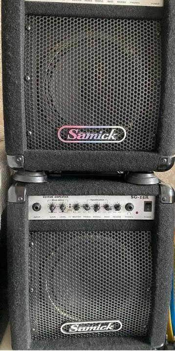 2 Samick SG-15 versterkers, ook in monitor stand te gebruike beschikbaar voor biedingen
