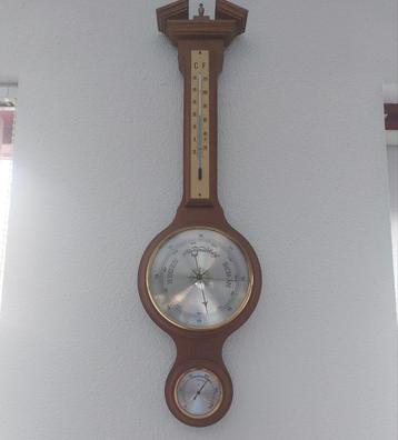 Antieke Barometer met Thermometer beschikbaar voor biedingen