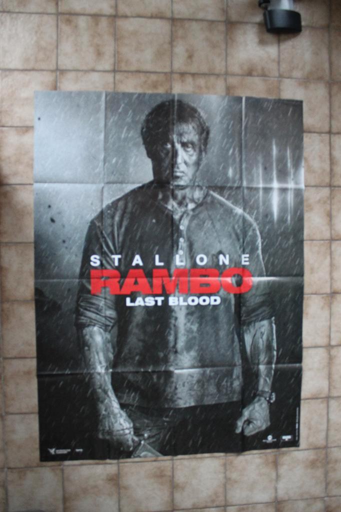 filmaffiche Sylvester Stallone Rambo Last Blood filmposter, Verzamelen, Posters, Zo goed als nieuw, Film en Tv, Deurposter of groter